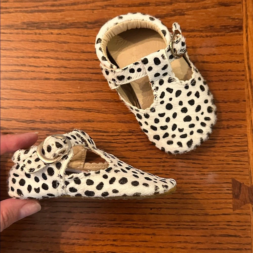 Spotted Fur Baby Shoes size 4 12-18mths